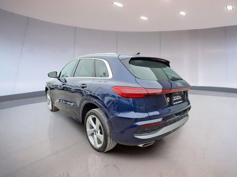 Used 2025 Audi Q5 Premium Plus w/ Premium Plus AWD/4WD image 4