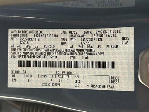 Used 2025 Ford Ranger XLT w/ Technology Package image 30