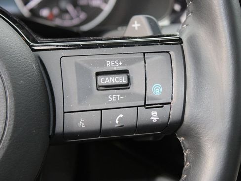 Used 2024 Nissan Pathfinder SL w/ SL Premium Package image 14