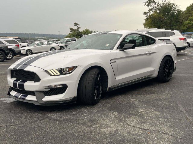Used 2019 Ford Mustang Shelby GT350 w/ Technology Package RWD image 9