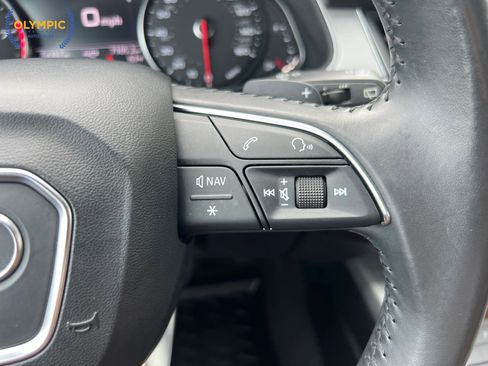 Used 2018 Audi Q7 2.0T Premium AWD/4WD image 25