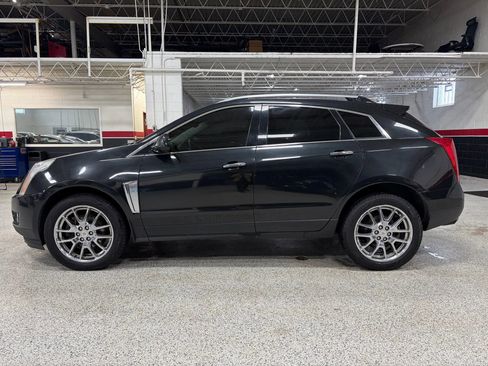 Used 2014 Cadillac SRX Premium image 9