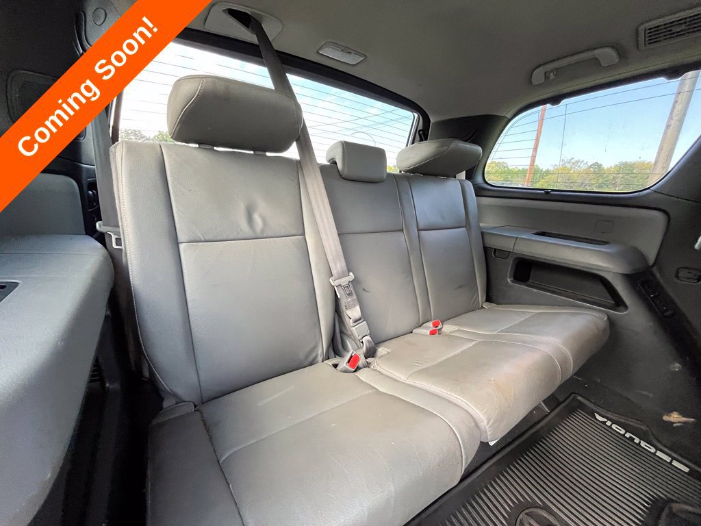 Used 2021 Toyota Sequoia Limited AWD/4WD image 38