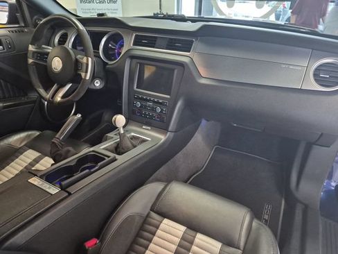 Used 2012 Ford Mustang Shelby GT500 w/ Electronics Pkg RWD image 26
