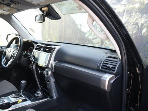 Certified 2024 Toyota 4Runner SR5 AWD/4WD image 24