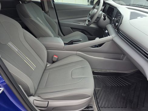Certified 2026 Hyundai Elantra Sport FWD image 12