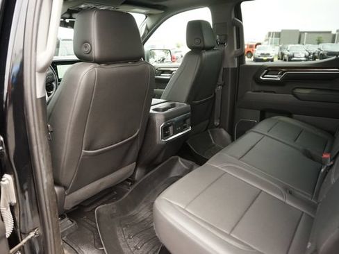 Used 2023 GMC Sierra 1500 Elevation w/ Elevation Premium Package AWD/4WD image 12