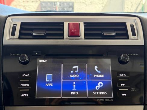 Used 2016 Subaru Outback 2.5i Premium w/ Popular Package #2 AWD/4WD image 21