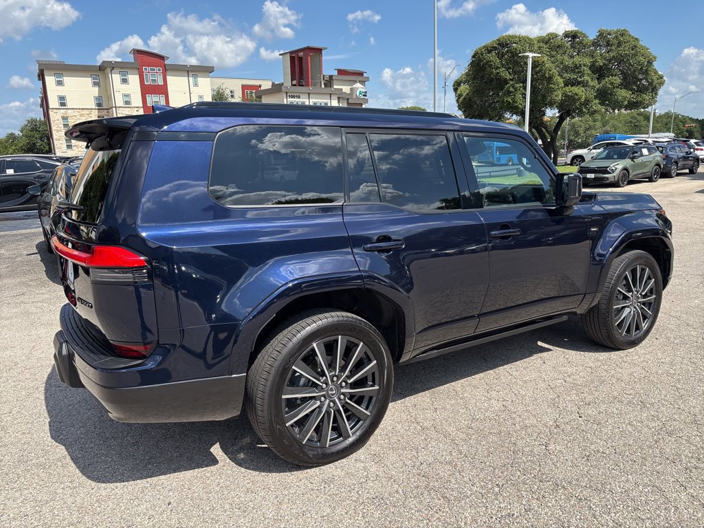 Certified 2025 Lexus GX 550 w/ Accessory Package (2T) AWD/4WD image 5