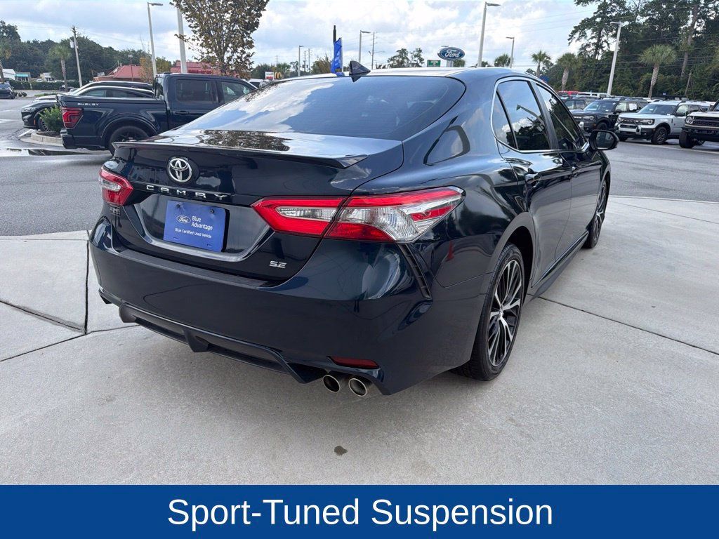 Used 2019 Toyota Camry SE w/ Carpet Mat Package FWD image 9