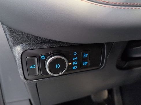 New 2026 Ford Explorer Active AWD/4WD image 15