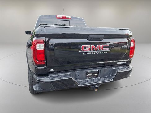Used 2023 GMC Canyon Elevation w/ Convenience Package image 8