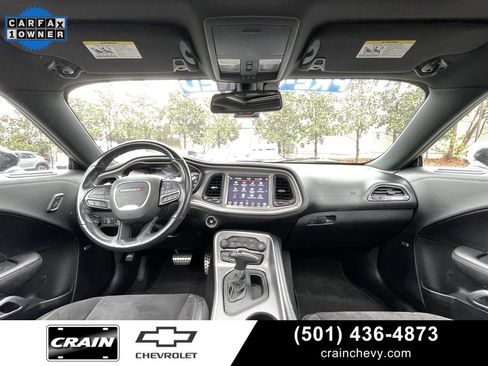 Used 2022 Dodge Challenger R/T w/ Plus Package image 27