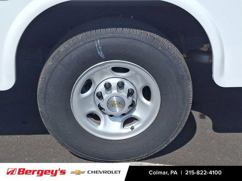 New 2025 Chevrolet Express 3500 w/ Power Convenience Package RWD image 5