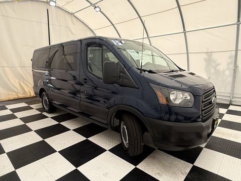 Used 2015 Ford Transit 150 XL image 6