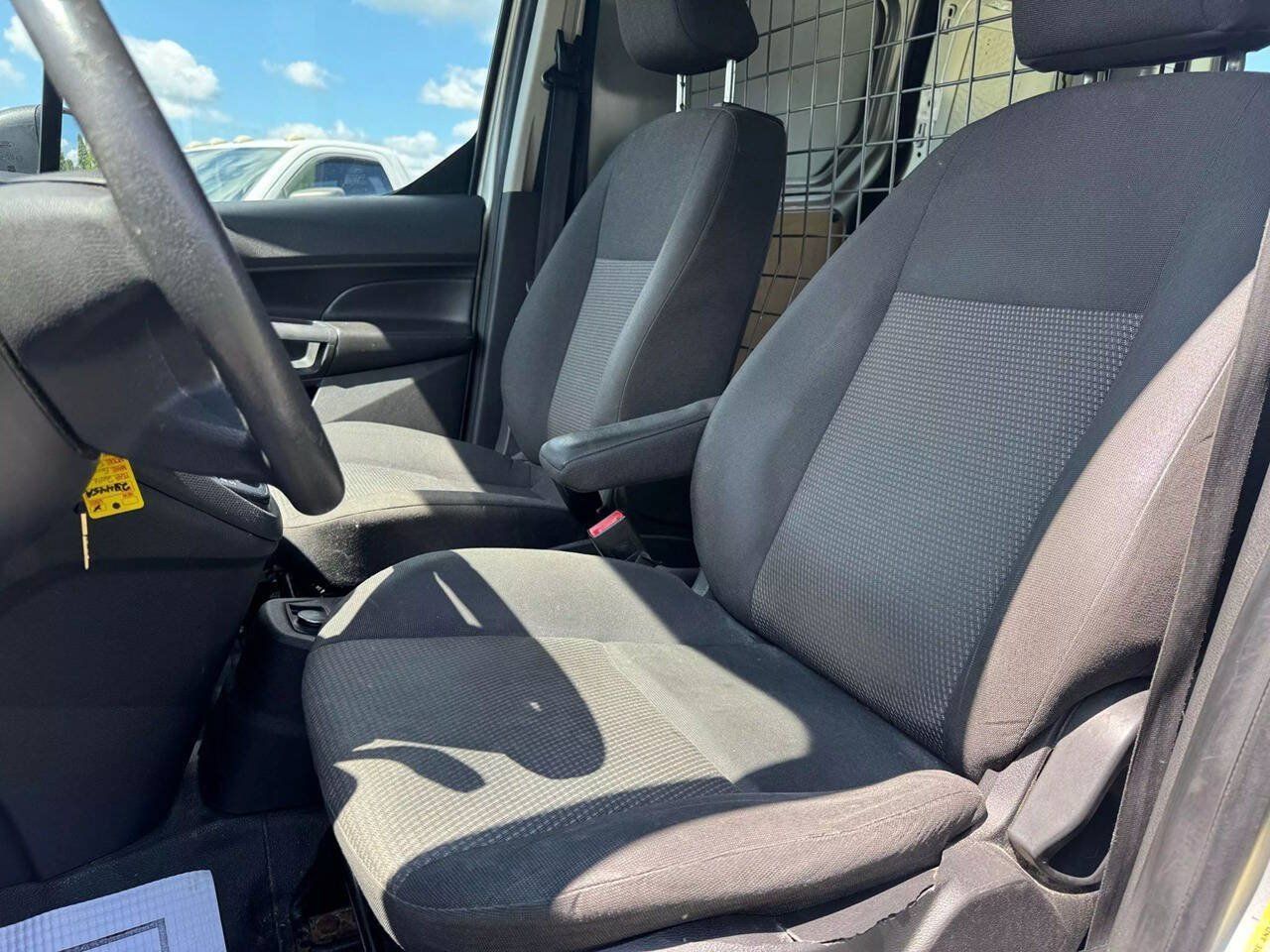 Used 2014 Ford Transit Connect XL FWD image 8