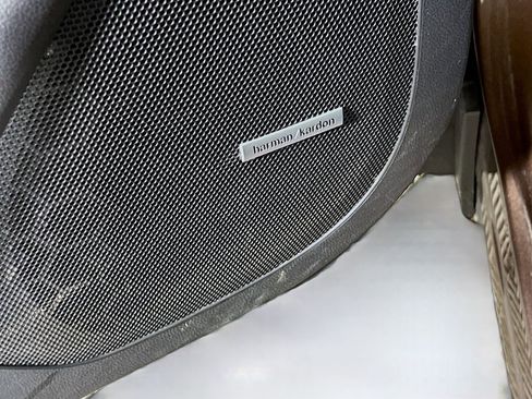 Used 2019 Subaru Ascent Touring w/ Popular Package #2 image 18