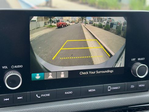 Used 2022 Honda Civic Sport image 21