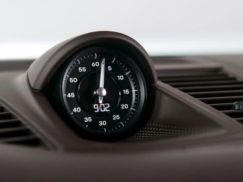 New 2026 Porsche Panamera 4 image 24