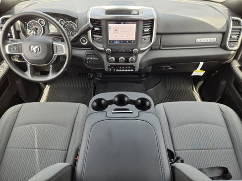 Used 2024 RAM 2500 Big Horn w/ Protection Group AWD/4WD image 33