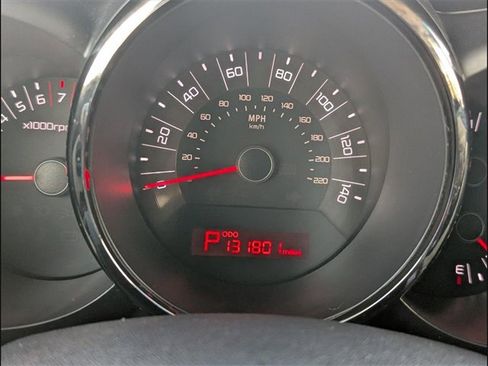 Used 2011 Kia Soul ! image 21