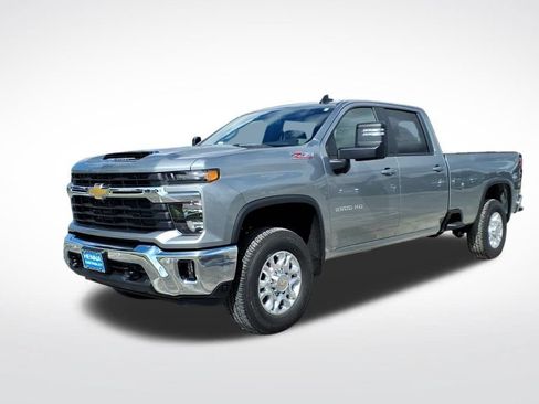 New 2026 Chevrolet Silverado 2500 LT w/ Safety Package AWD/4WD image 8