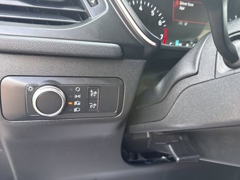 Certified 2020 Ford Escape SE FWD image 17