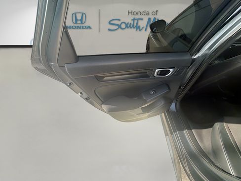 Certified 2023 Honda Civic Sport image 24