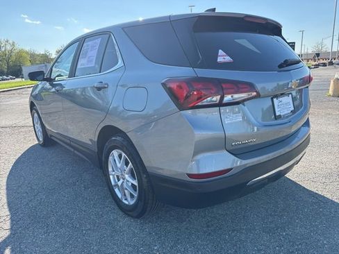 Used 2024 Chevrolet Equinox LT FWD image 7