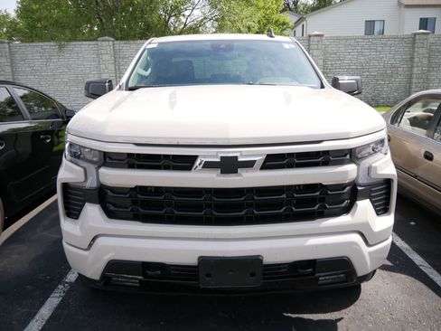 Used 2026 Chevrolet Silverado 1500 RST w/ Dark Appearance Package AWD/4WD image 2