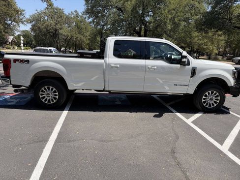Used 2022 Ford F350 Lariat w/ Lariat Ultimate Package AWD/4WD image 6
