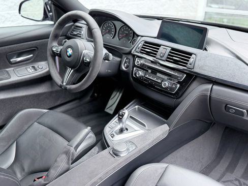 Used 2019 BMW M4 CS w/ Executive Package RWD image 37