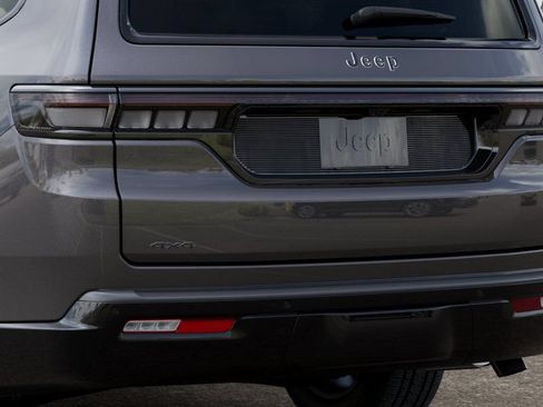 New 2026 Jeep Grand Wagoneer L Limited AWD/4WD image 13