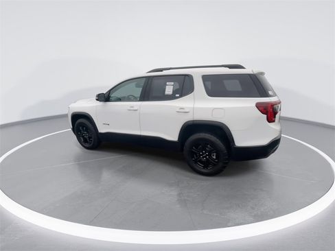 Used 2023 GMC Acadia AT4 image 6