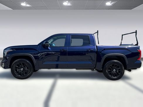 Used 2024 Toyota Tundra Limited AWD/4WD image 2