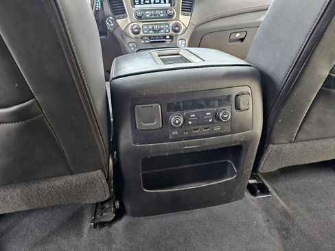 Used 2020 GMC Yukon Denali w/ Denali Ultimate Package AWD/4WD image 30