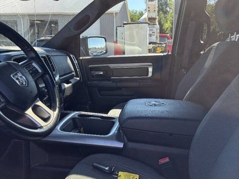 Used 2021 RAM 1500 Warlock AWD/4WD image 4