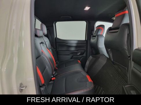 Used 2025 Ford Ranger Raptor AWD/4WD image 17