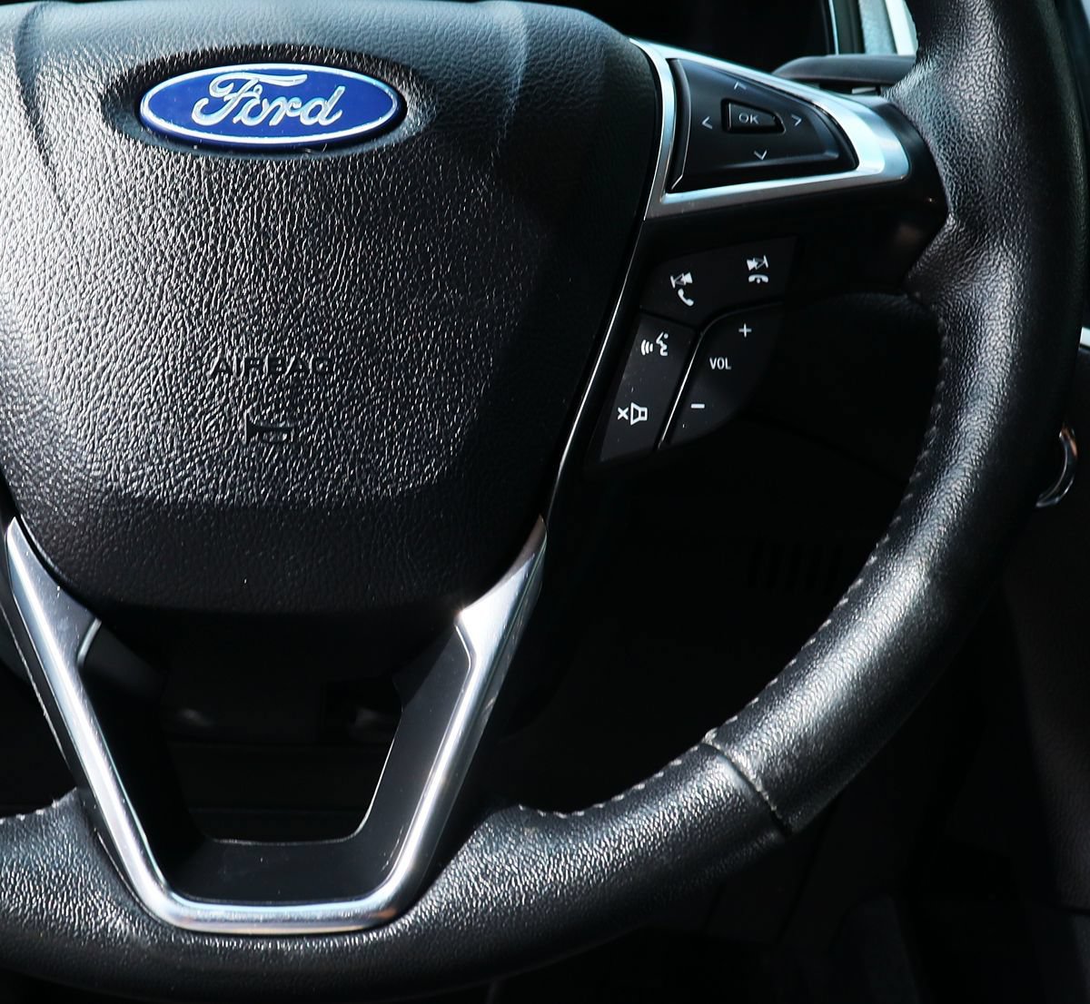 Used 2022 Ford Edge SEL AWD/4WD image 55
