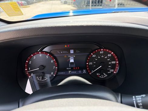 Used 2024 Nissan Frontier PRO-4X w/ Technology Package AWD/4WD image 23