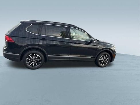 Used 2021 Volkswagen Tiguan SE AWD/4WD image 9