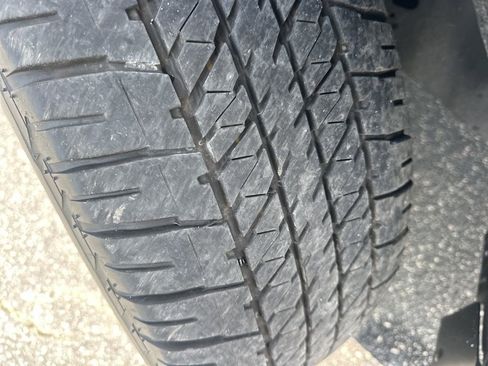 Used 2024 Nissan Armada Platinum w/ Captain's Chairs Package image 36