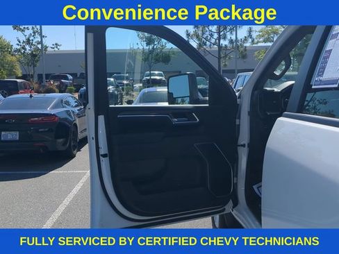 Used 2025 Chevrolet Silverado 2500 LT w/ Convenience Package AWD/4WD image 21