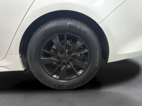 Used 2016 Kia Optima LX FWD image 27