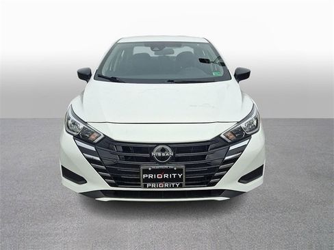 Used 2024 Nissan Versa S w/ S Plus Package image 2