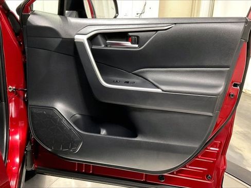 Certified 2024 Toyota RAV4 XLE image 24
