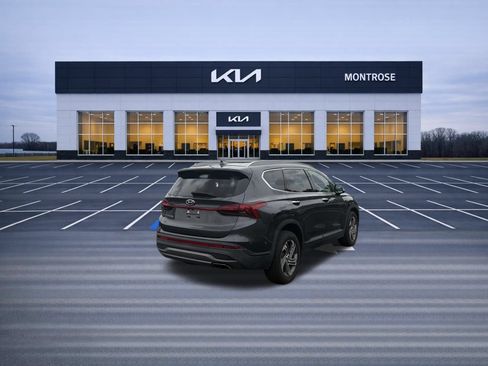 Used 2023 Hyundai Santa Fe SEL FWD image 6