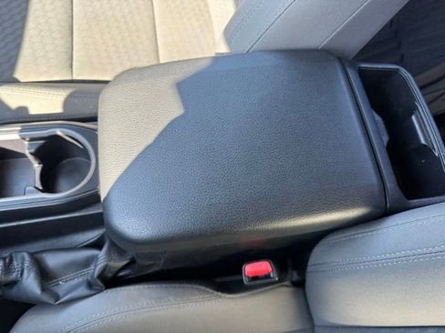 Used 2022 Toyota Tacoma SR image 14