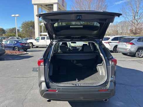 Used 2024 Toyota RAV4 XLE image 7