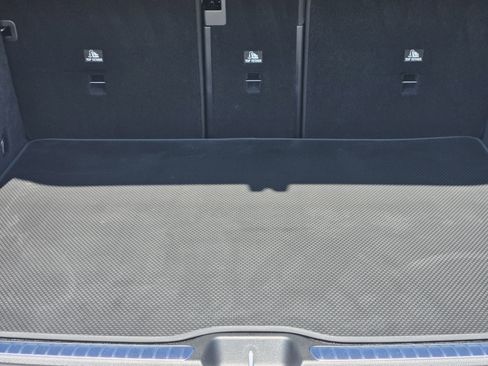 Certified 2026 Mercedes-Benz GLC 300 4MATIC image 31